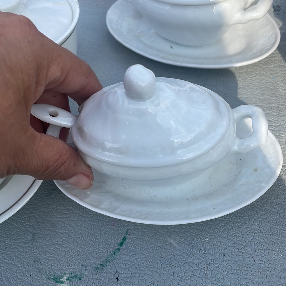 Mini White Ceramic Dining Set - Picture 2 of 5